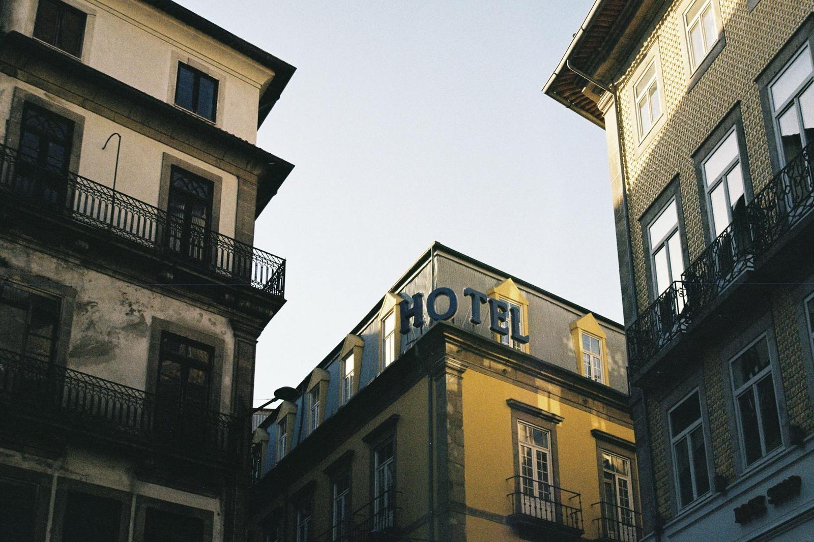 Axis Business Hotel, Porto