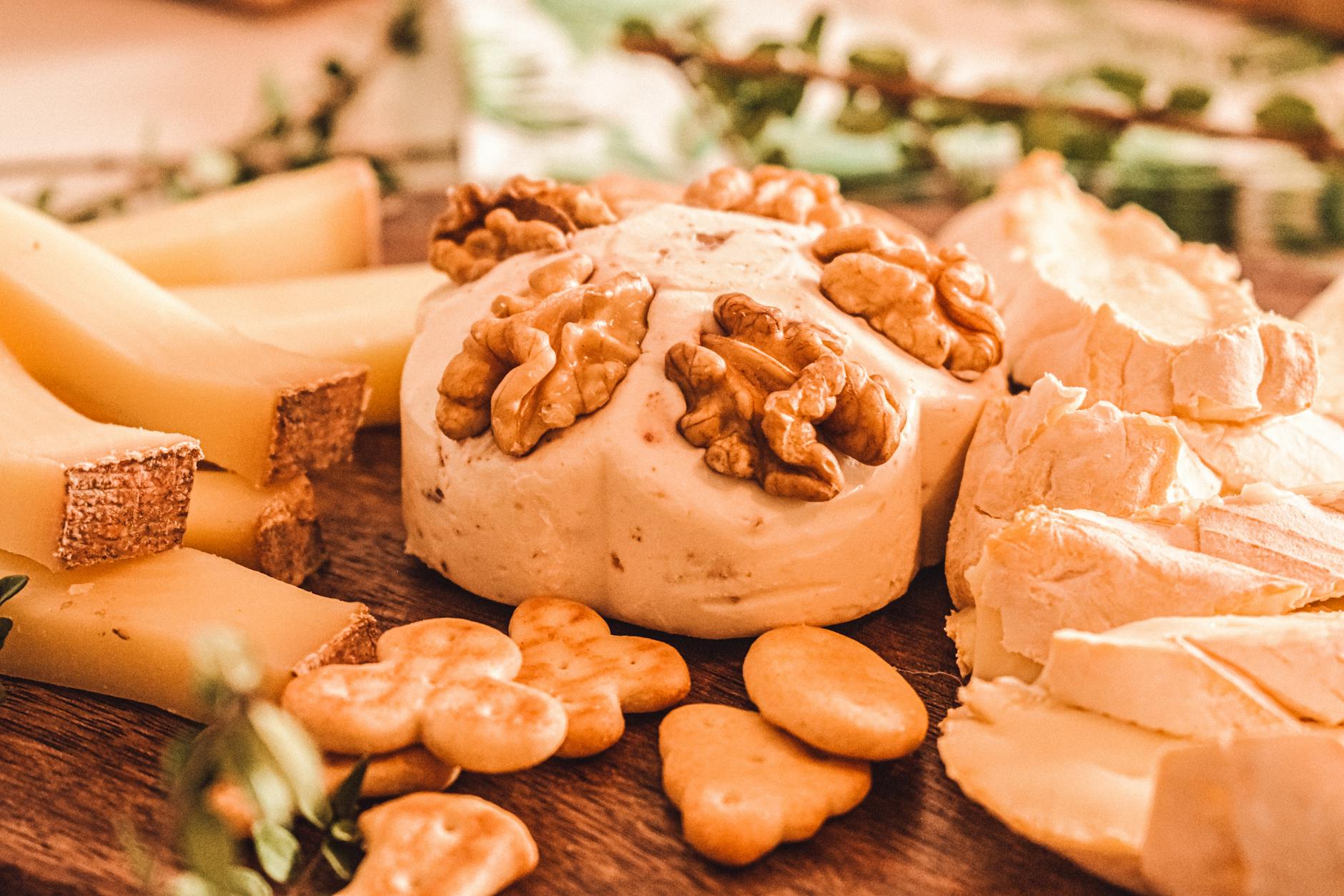 Traditional food of Switzerland + France