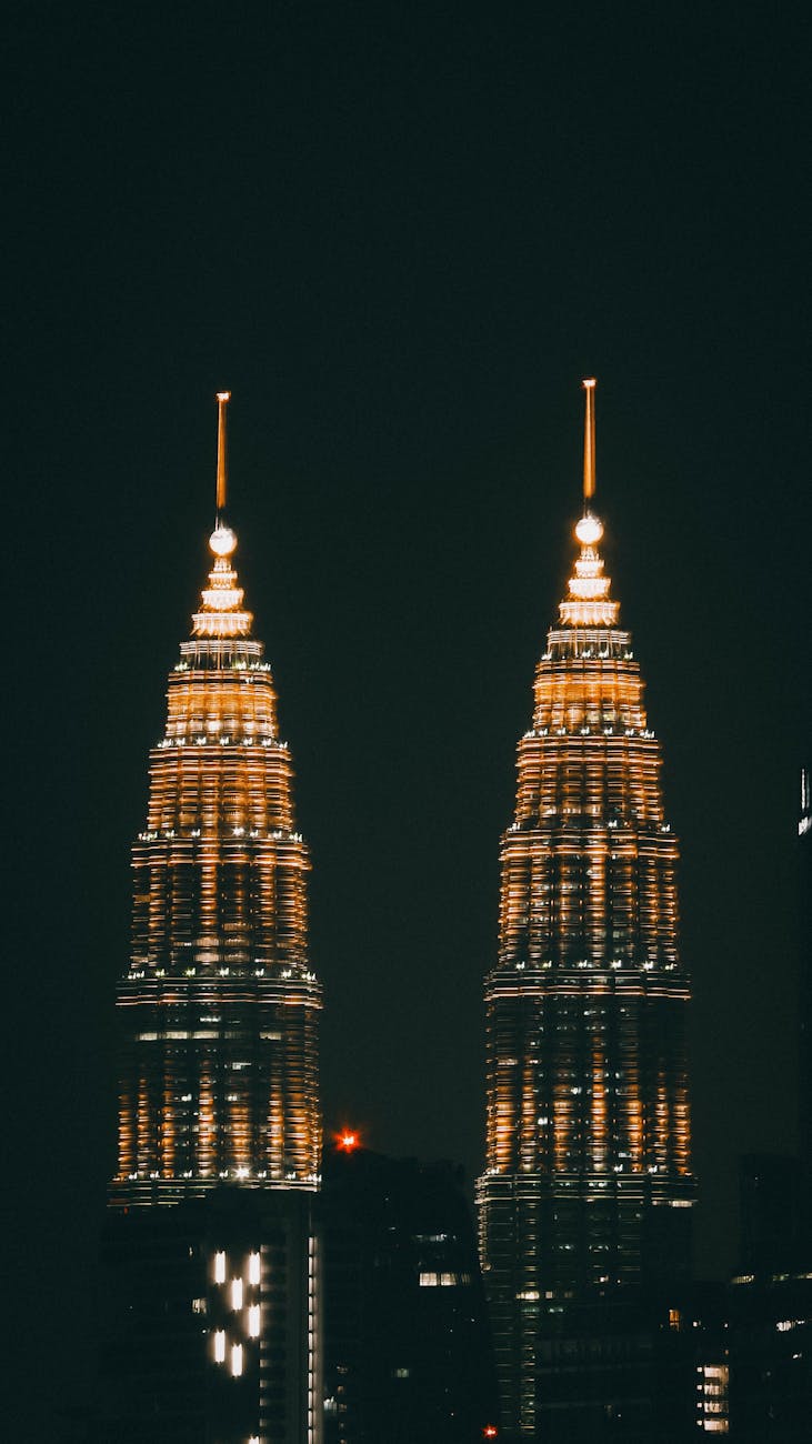 Petronas Twin Towers — Malaysia