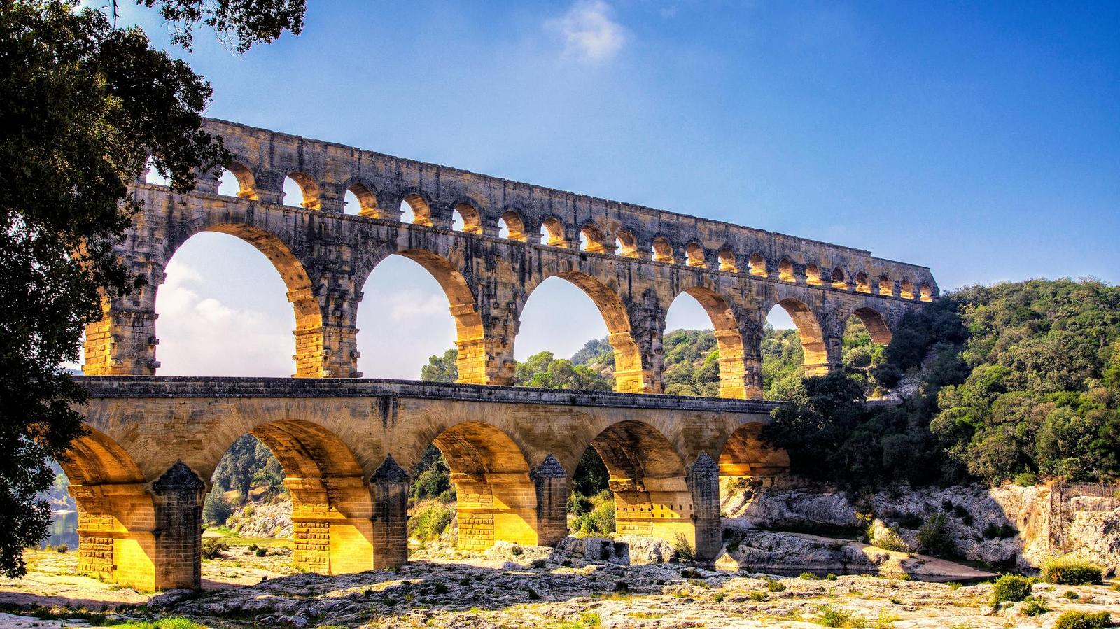 Captivating image of the ancient Roman aqueduct Pont du Gard in Occitanie, France