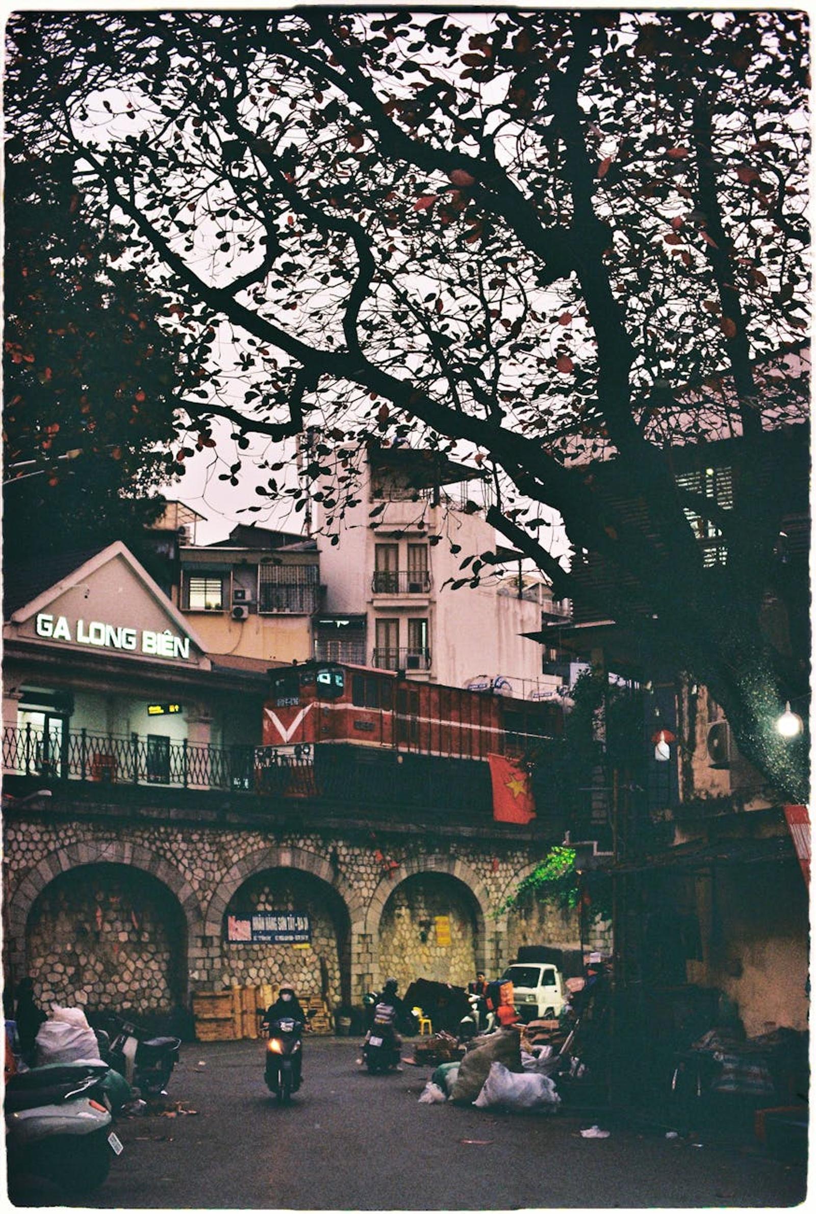 Dec friday Hanoi Long — Vietnam