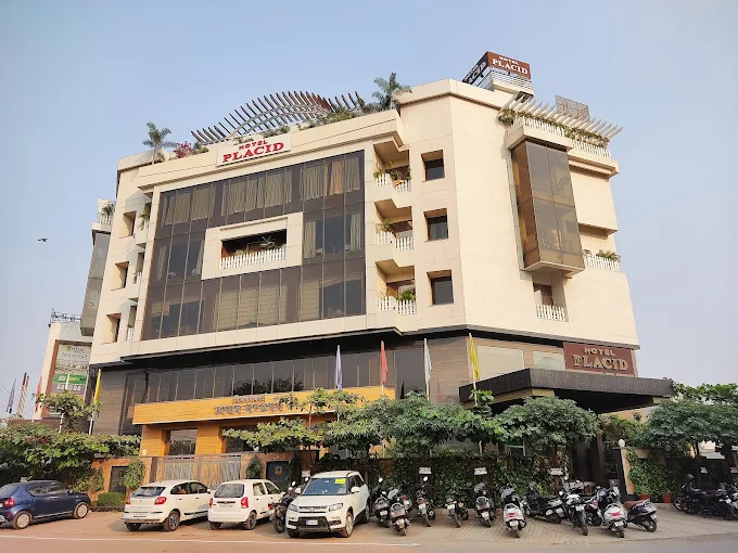 Hotel Placid, Prayagraj