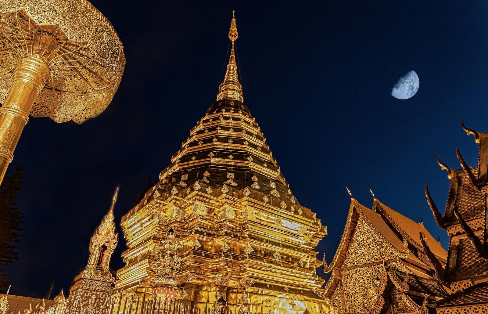 Chiang Mai architecture at night