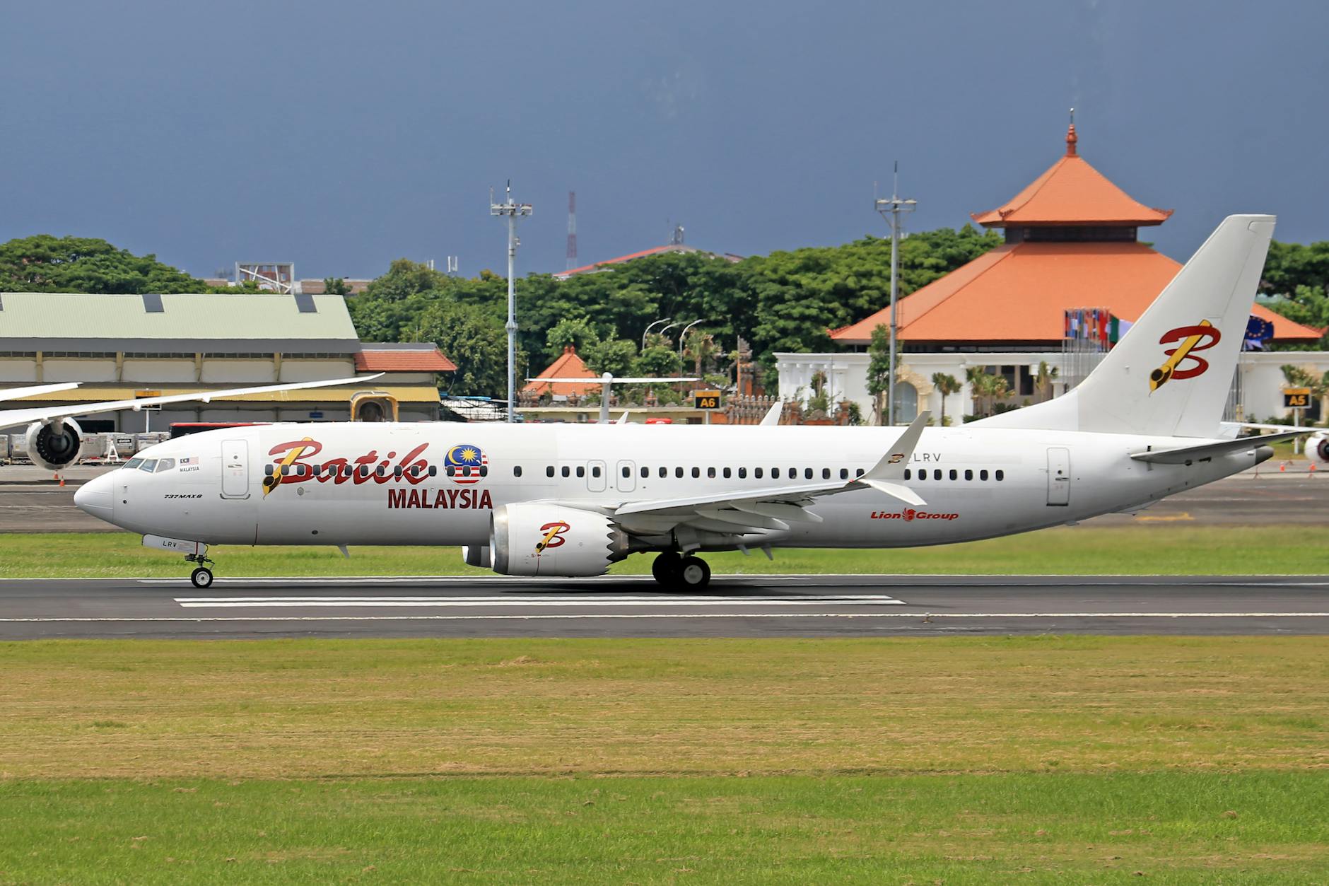 Arrive In Denpasar on day 1, Malaysia + Indonesia