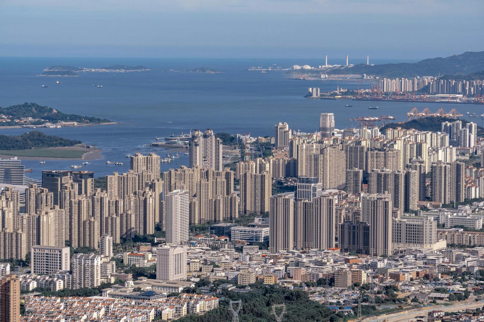 Half Macau City — Hong Kong