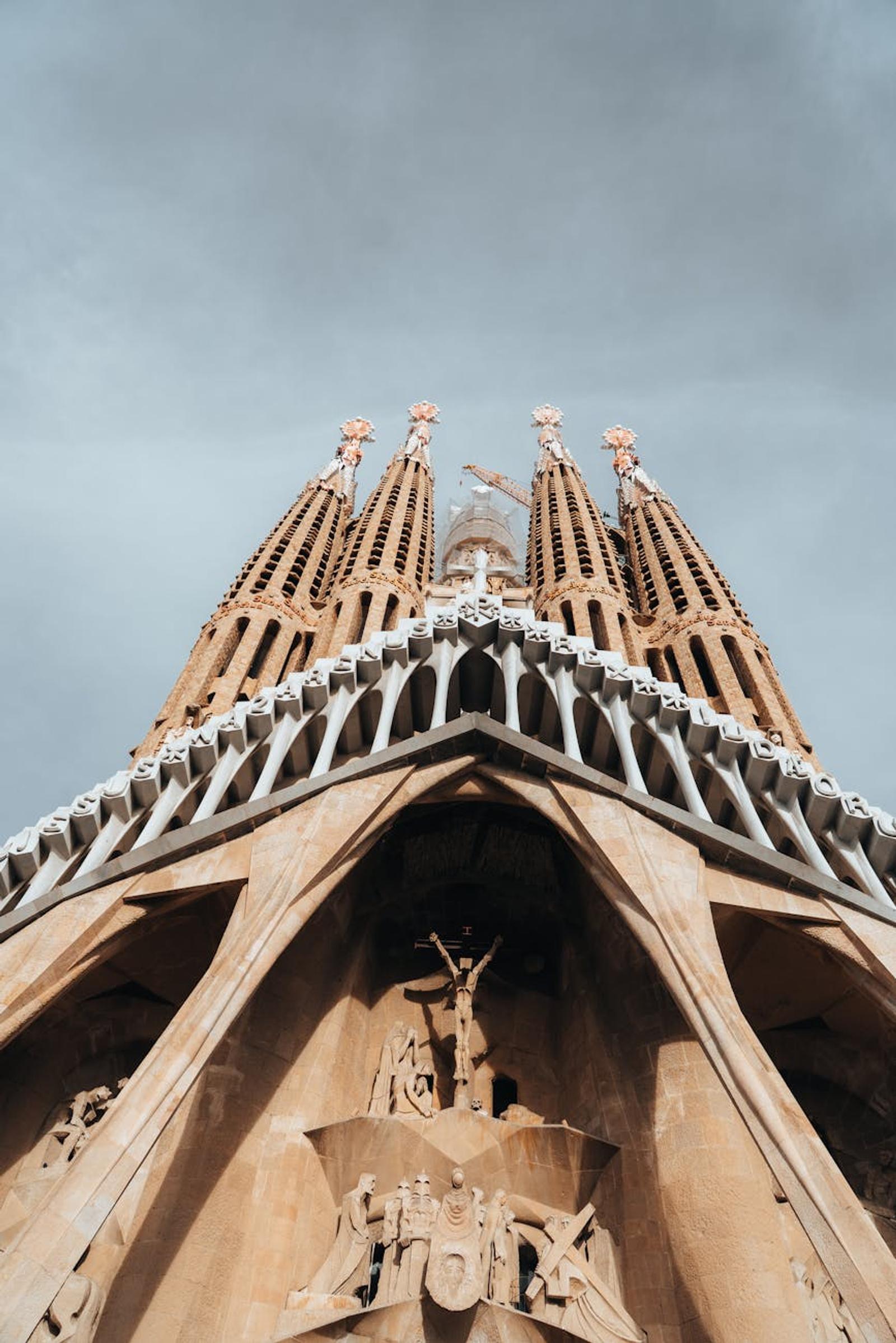 Sagrada Familia Montju — Spain
