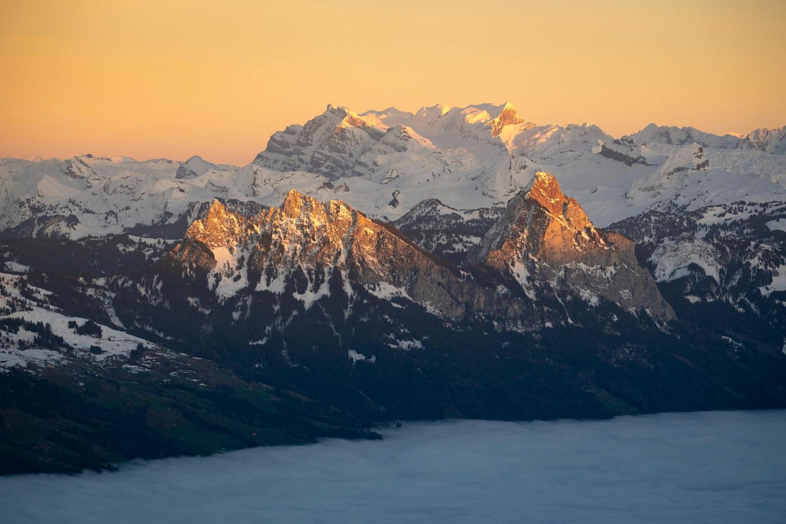 Glacier 3000 Peak Walk, Switzerland + France