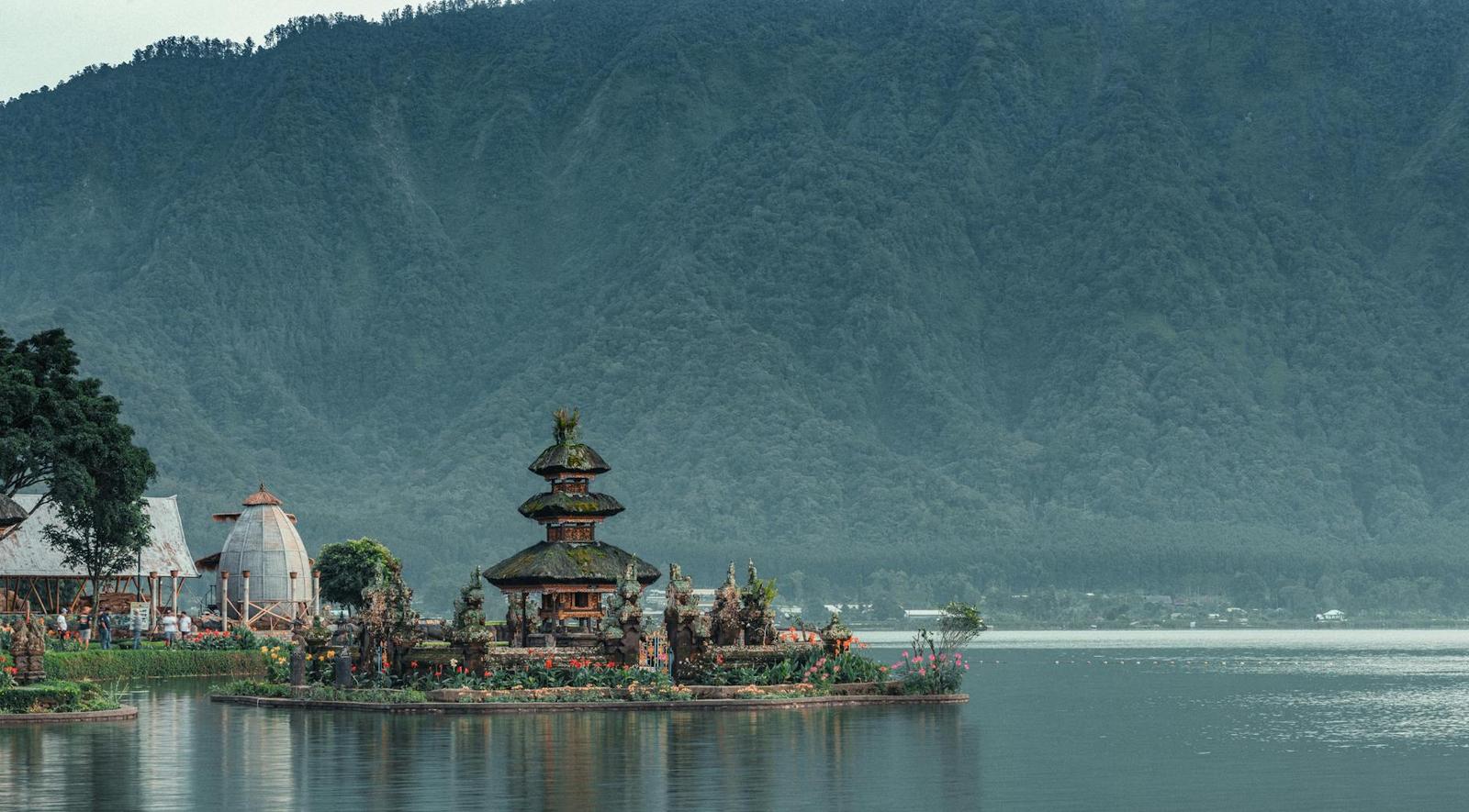 Scenic view of Pura Ulun Danu Beratan Temple by the lake in Bali, Indonesia
