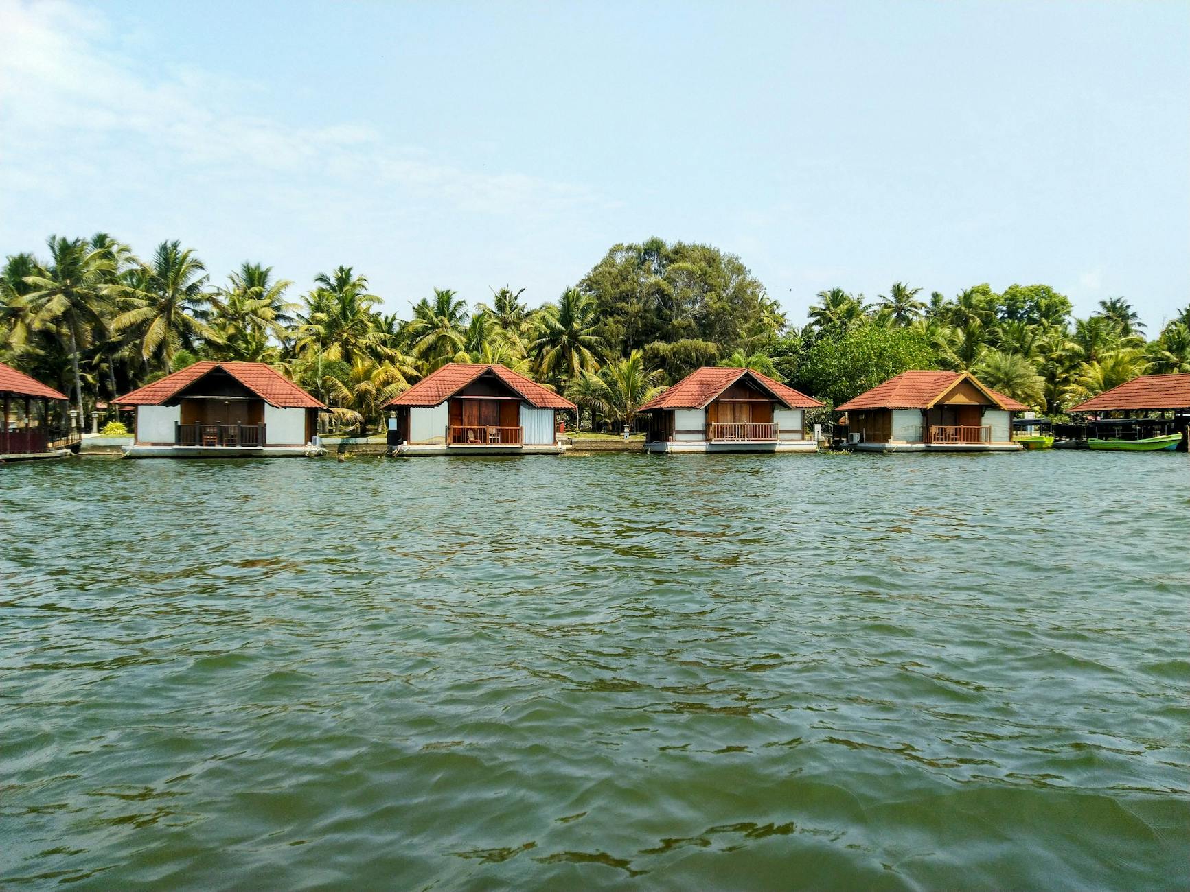 A hotel in Houseboats, India