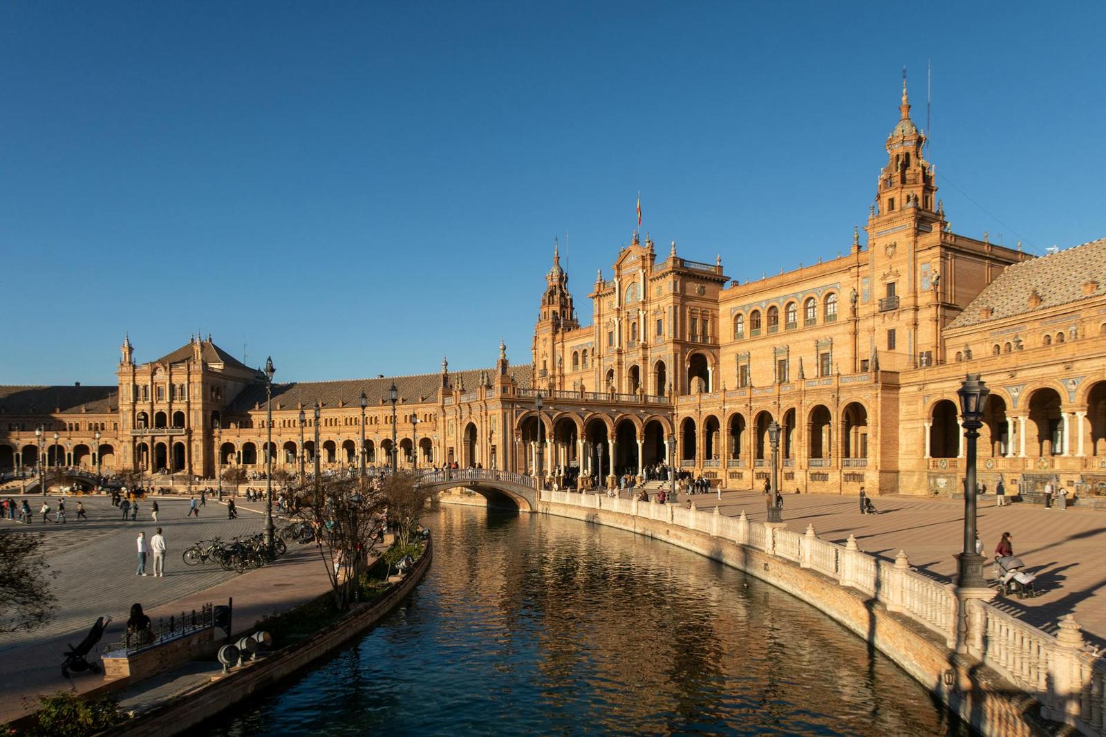 A breathtaking view of Plaza de España in Seville