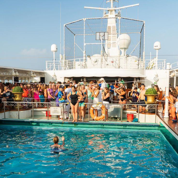 Deck olympics & sundowners