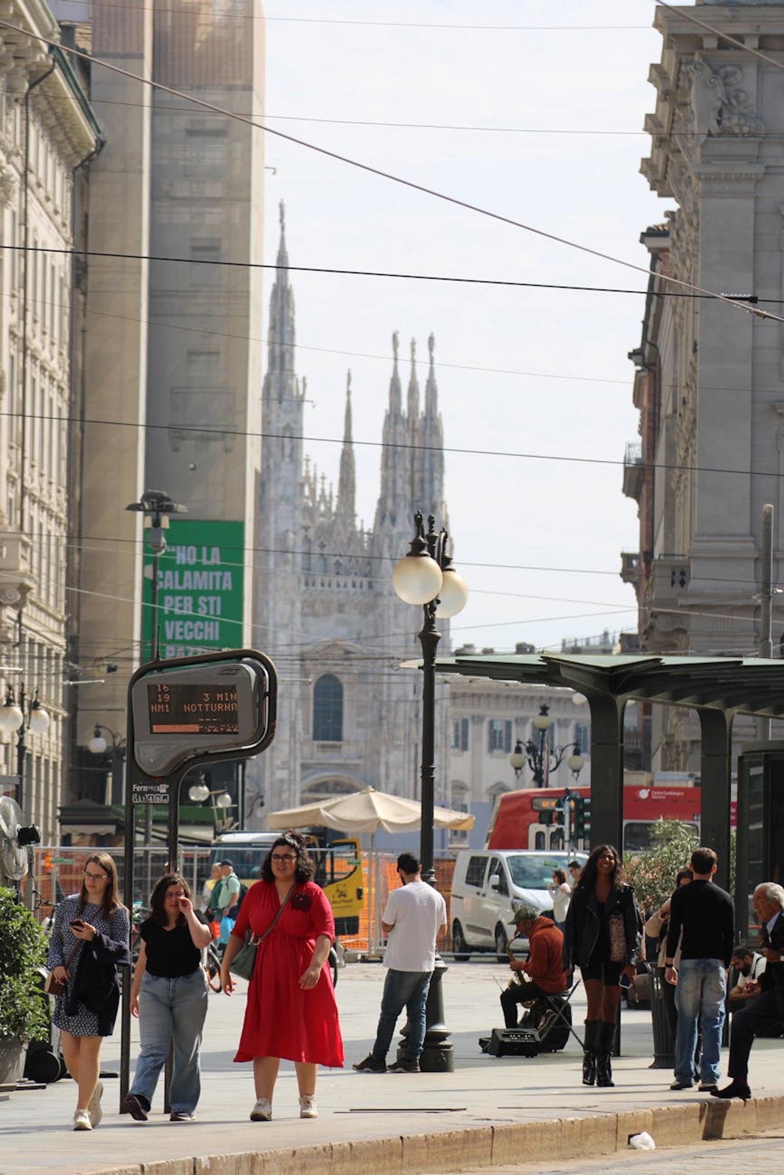 Milan Hop Hop Off — Italy