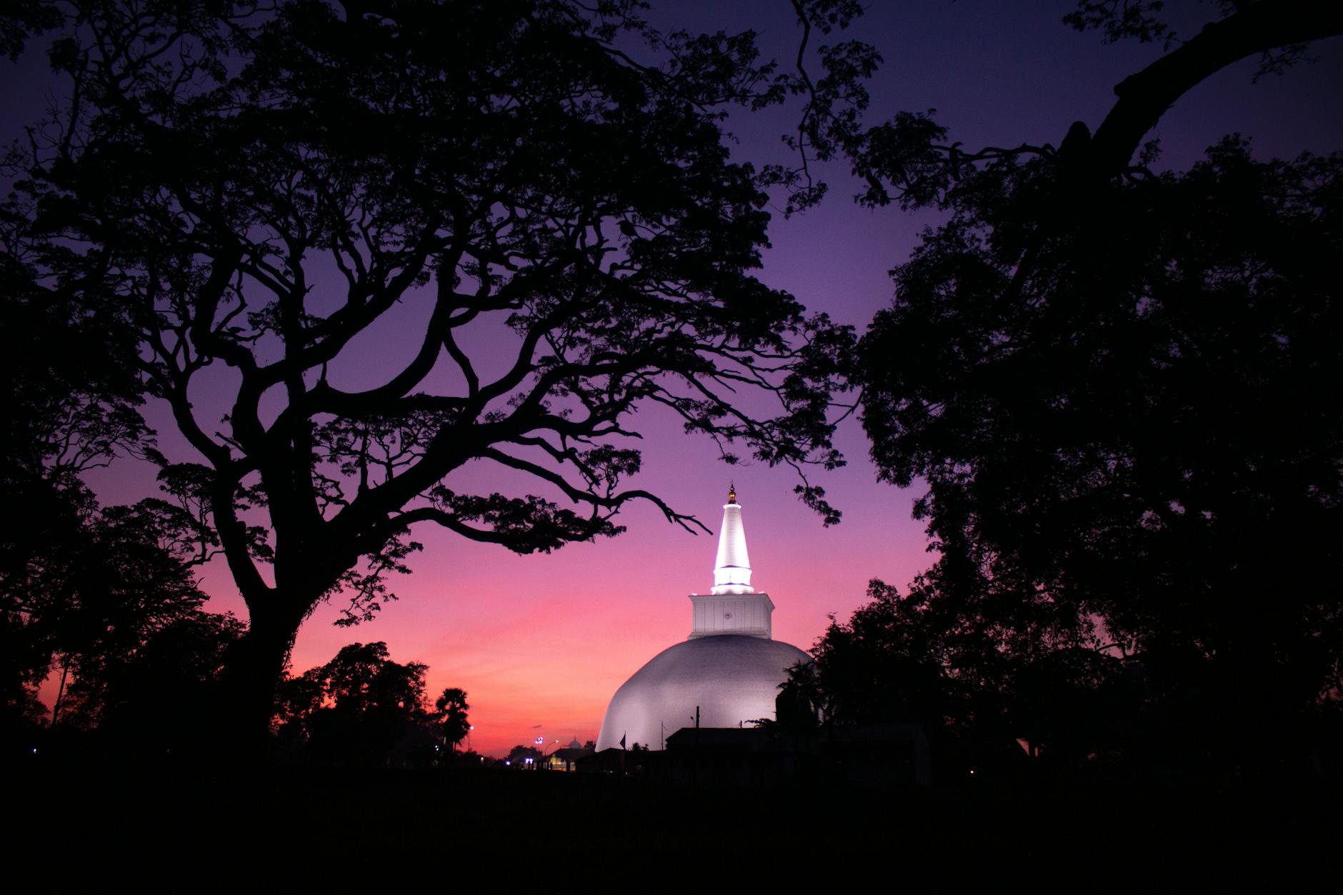 Enchanting Sri Lanka Kandy & Colombo