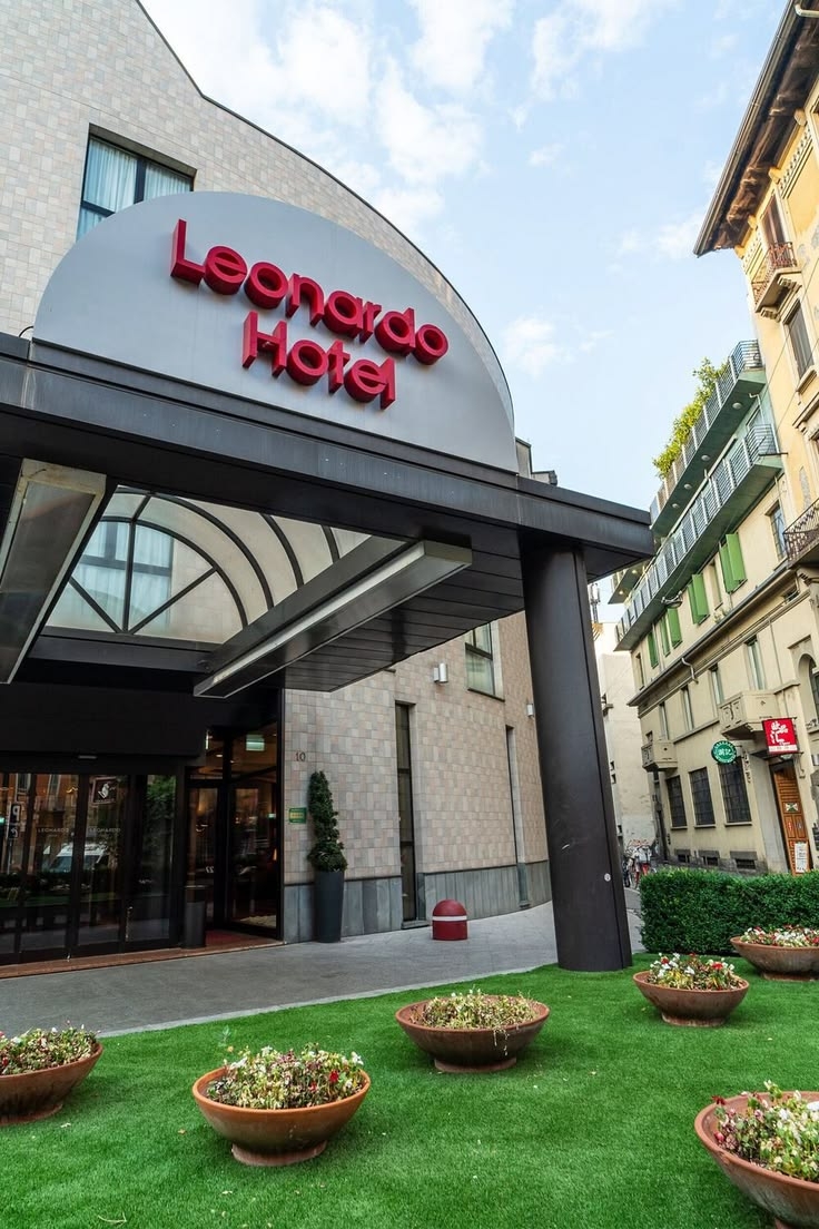Leonardo Hotel Milan City Center, Milan