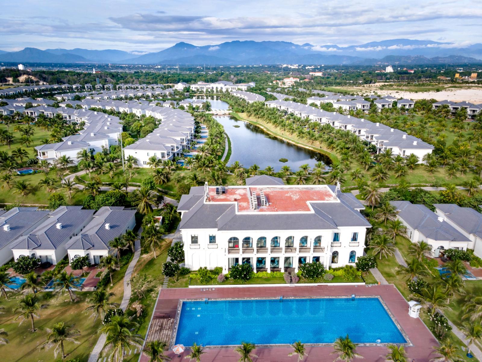 SGN5 GRAND SAIGON HOTEL / Deluxe / http://www.hotelgrandsaigon.com/, Ho Chi Minh