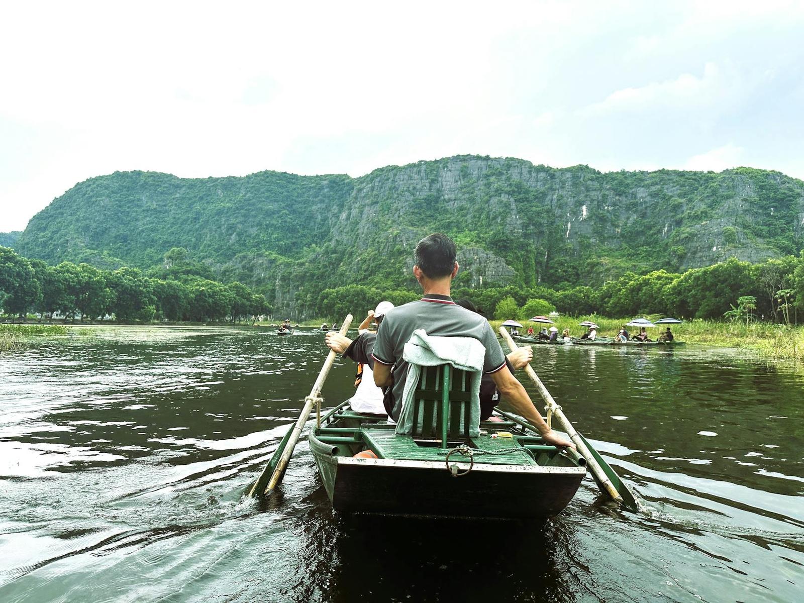 Hoa Lu & Tam Coc, Vietnam