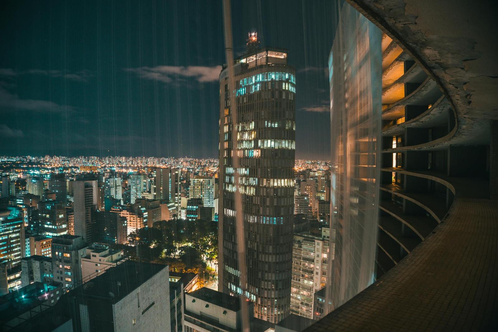 SAO PAULO - CITY TOUR architecture at night