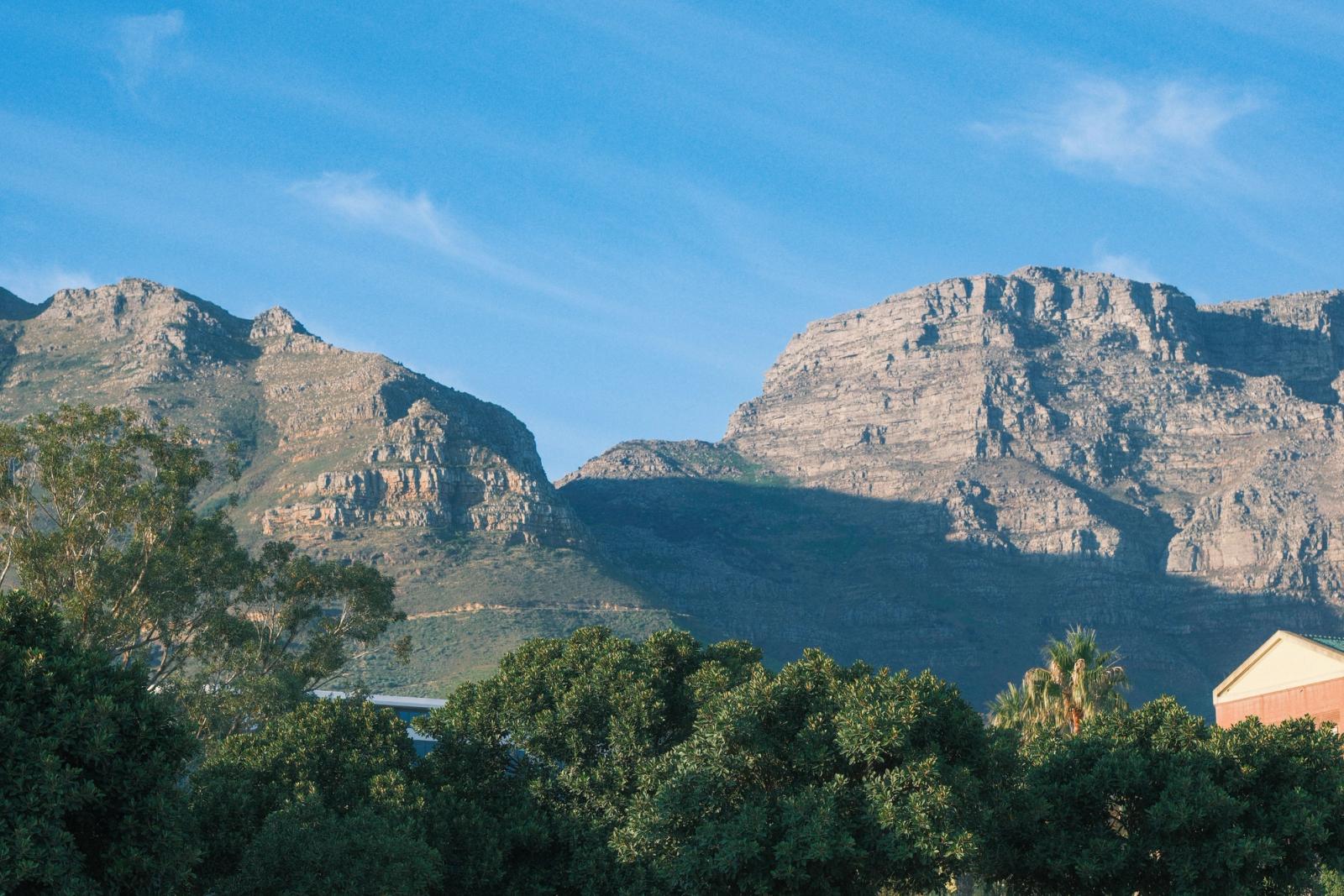 Scenic daylight view of Table Mountain in Cape Town with clear blue skies