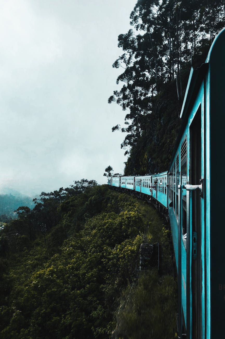 Nuwara Eliya Bentota min — Sri Lanka