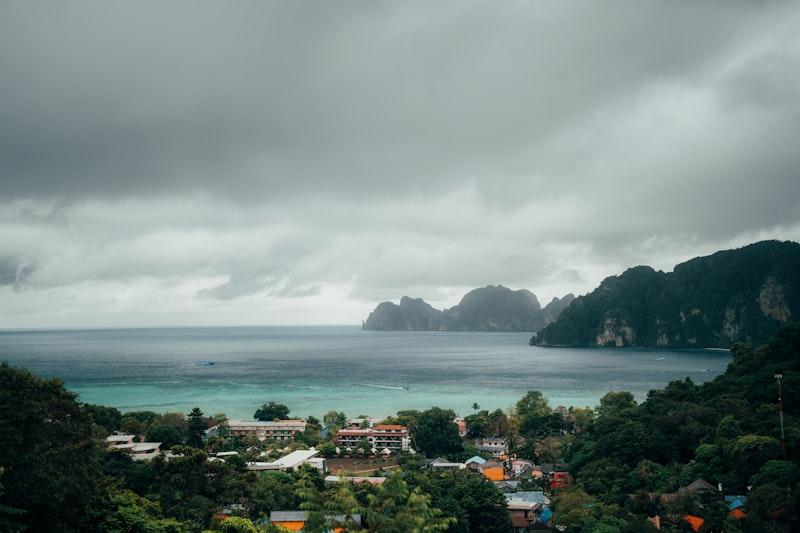 Phi Phi Le