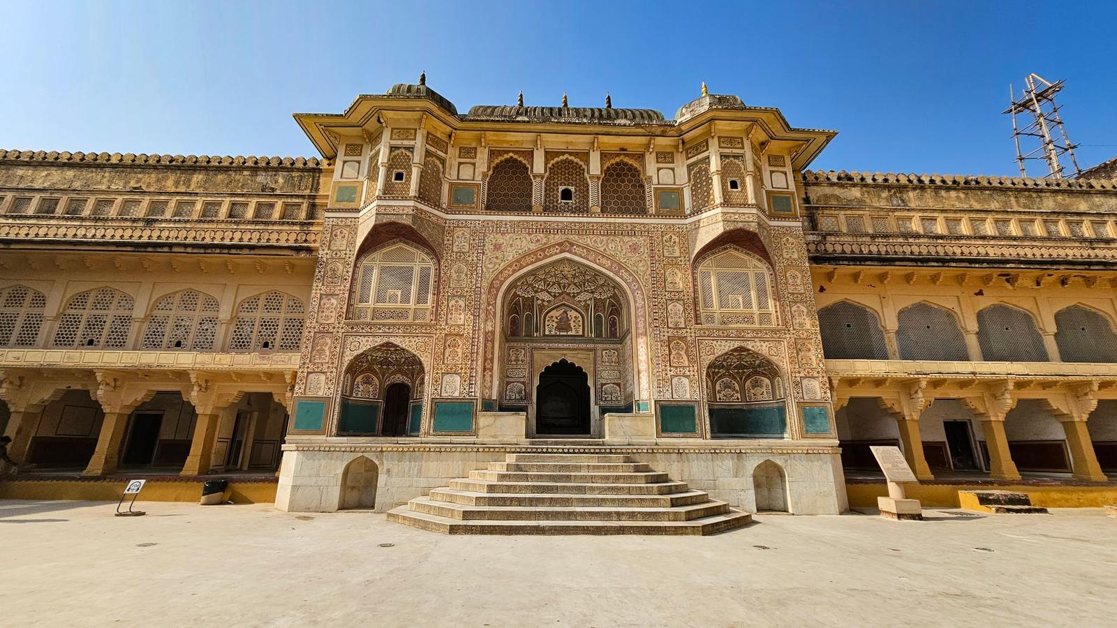 Stunning architectural detail of Amber Fort in Jaipur