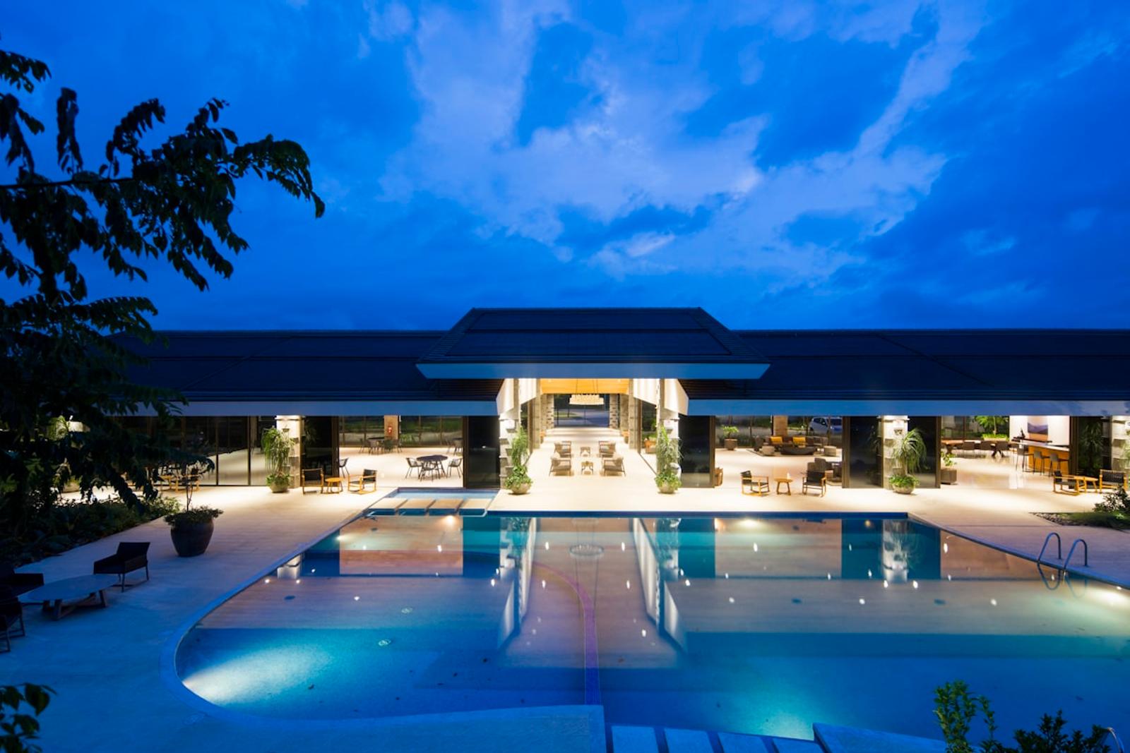 Hospitality knowledge tours