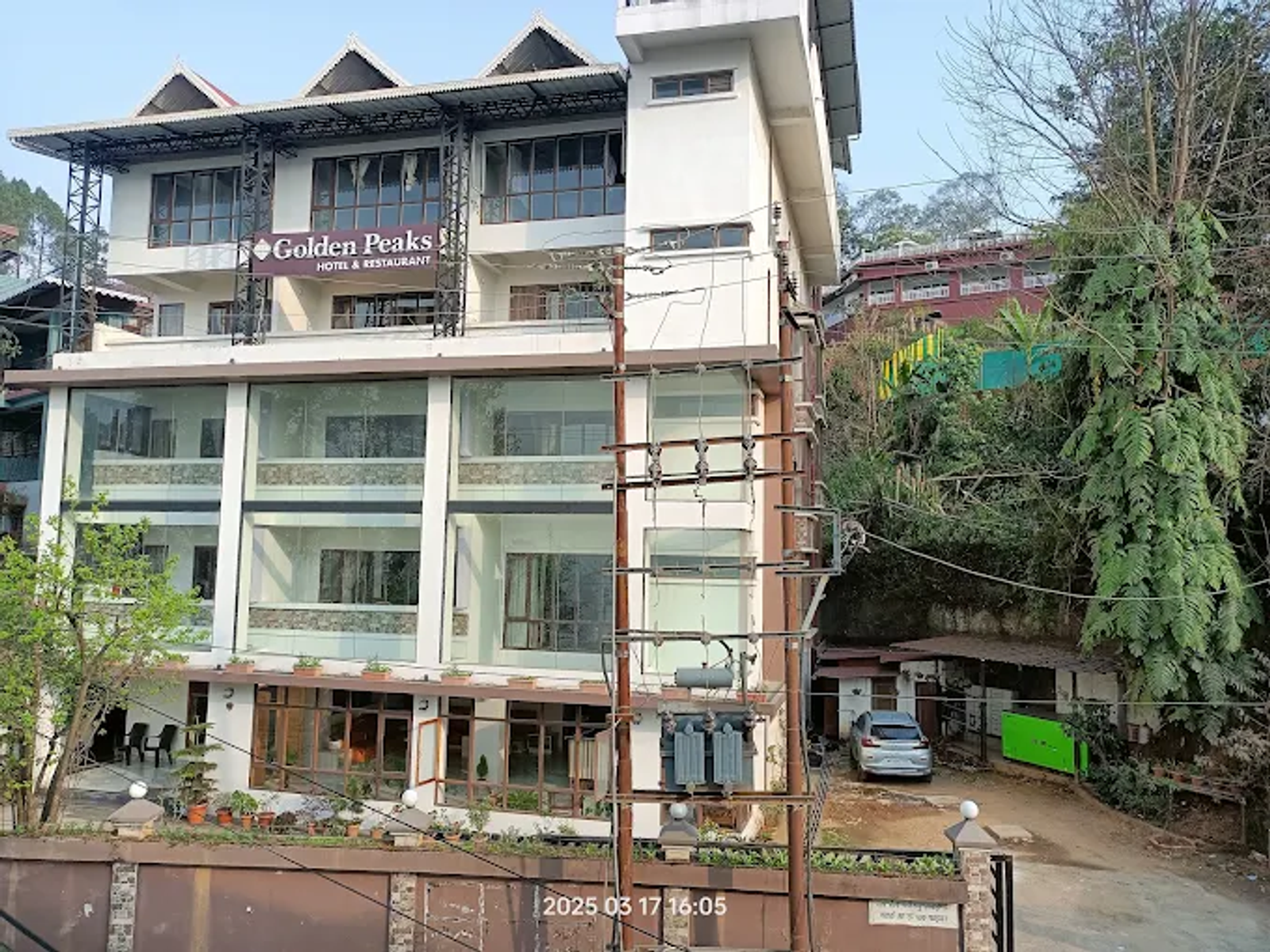 Golden Peaks Hotel, Kalimpong