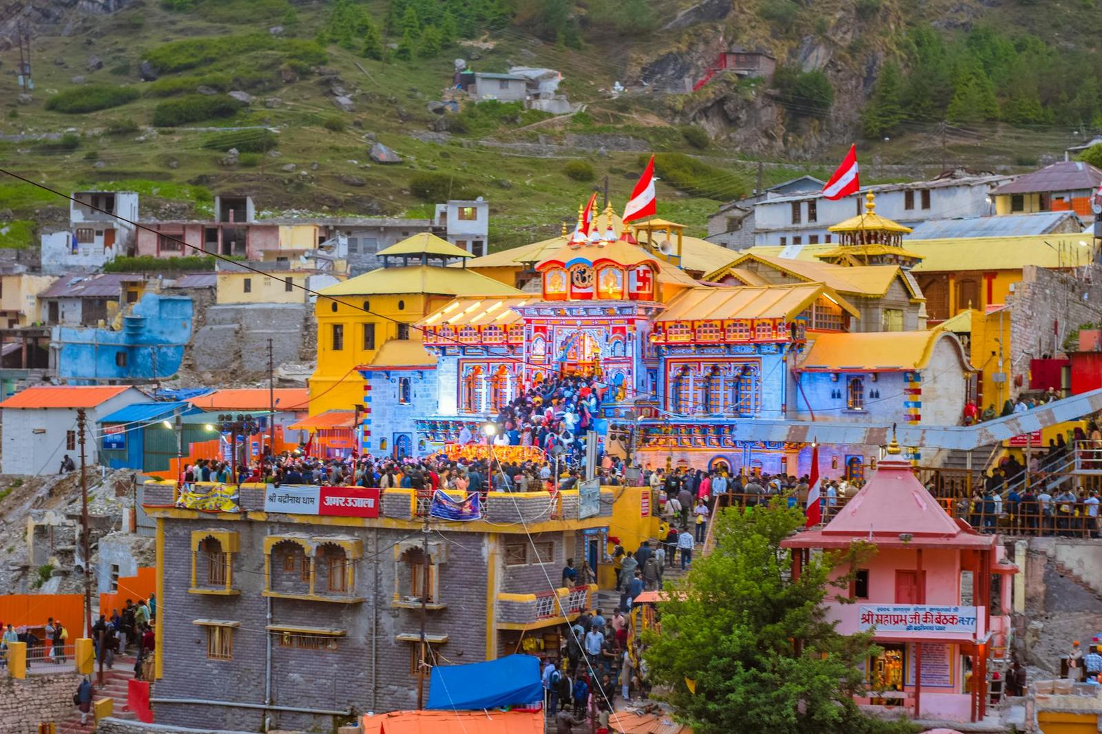 Badrinath architecture at night