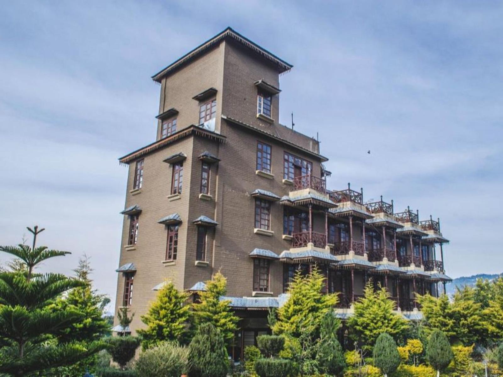 Blossoms Village Resort, Naddi