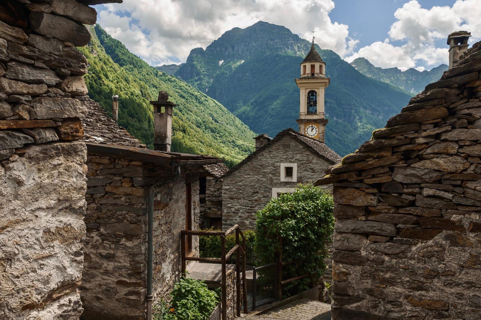 Italy on day 1, Italy + Switzerland