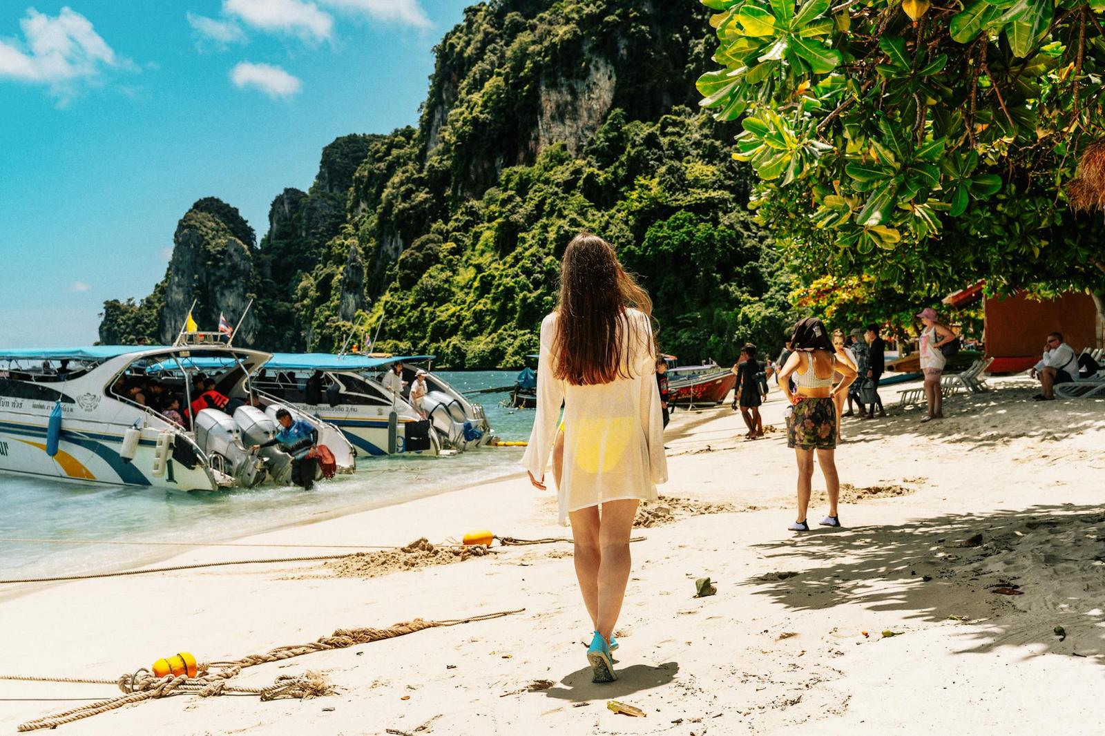 Island shared speedboat — Thailand