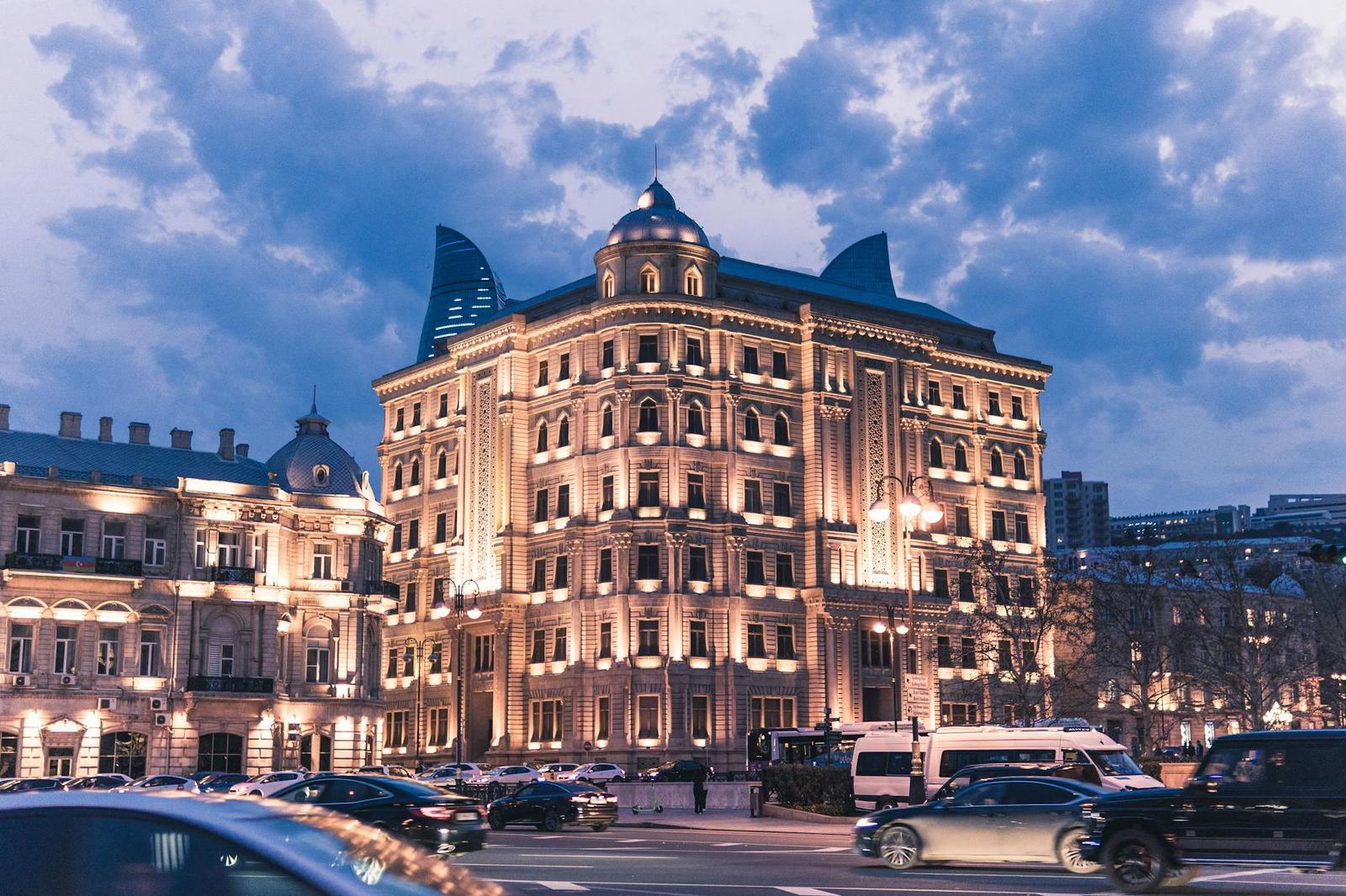 BAKU CITY TOUR architecture at night