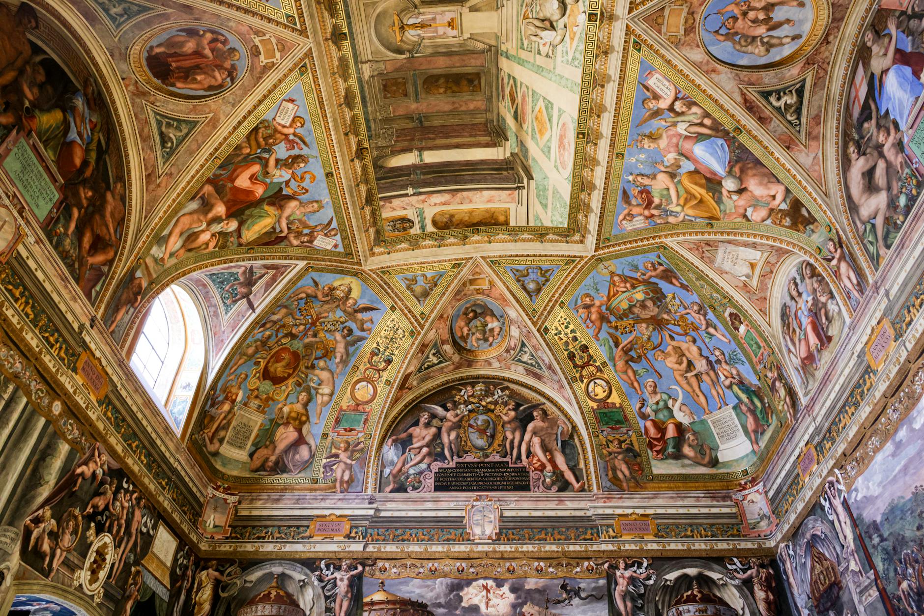 Visit Vatican Museum & Sistine Chapel on day 12, Switzerland + Italy