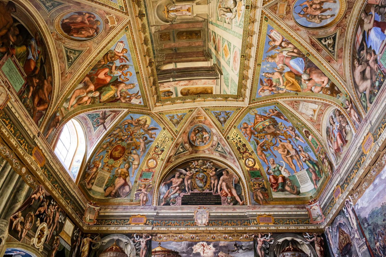 Visit Vatican Museum & Sistine Chapel on day 12, Switzerland + Italy