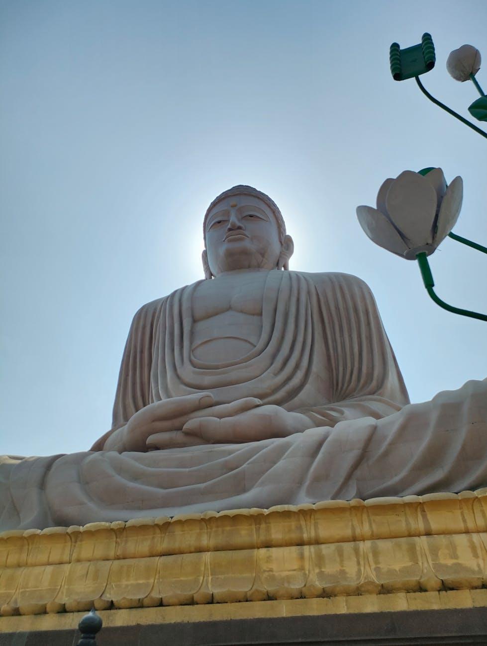 Bodhgaya — Uttar Pradesh, India / Nepal