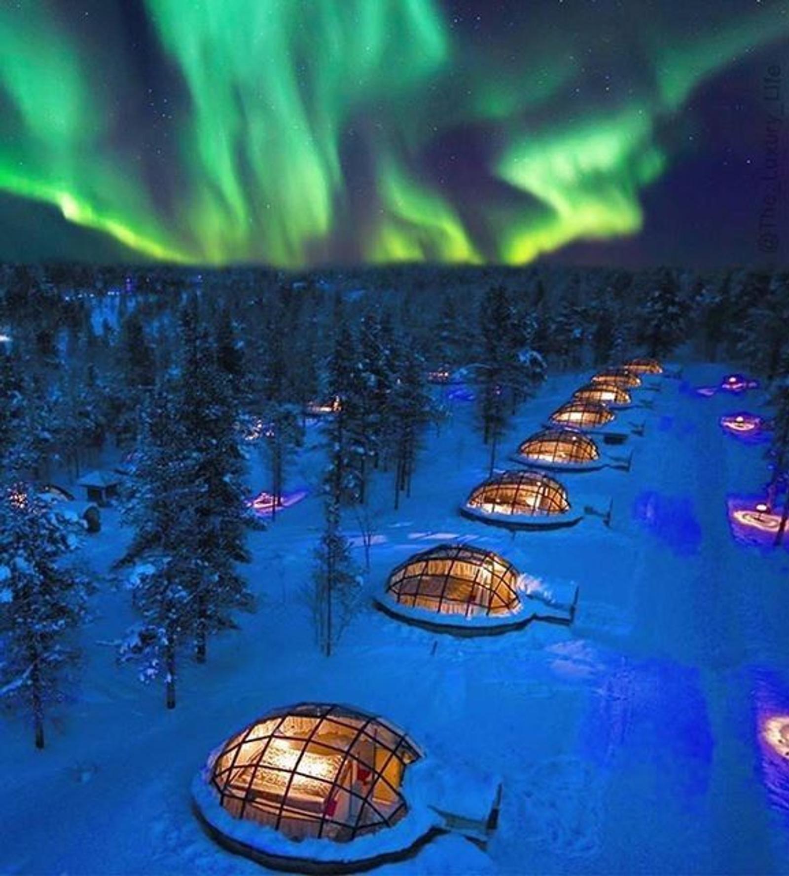 Kakslauttenen Arctic Resort, Saariselka (1 N)