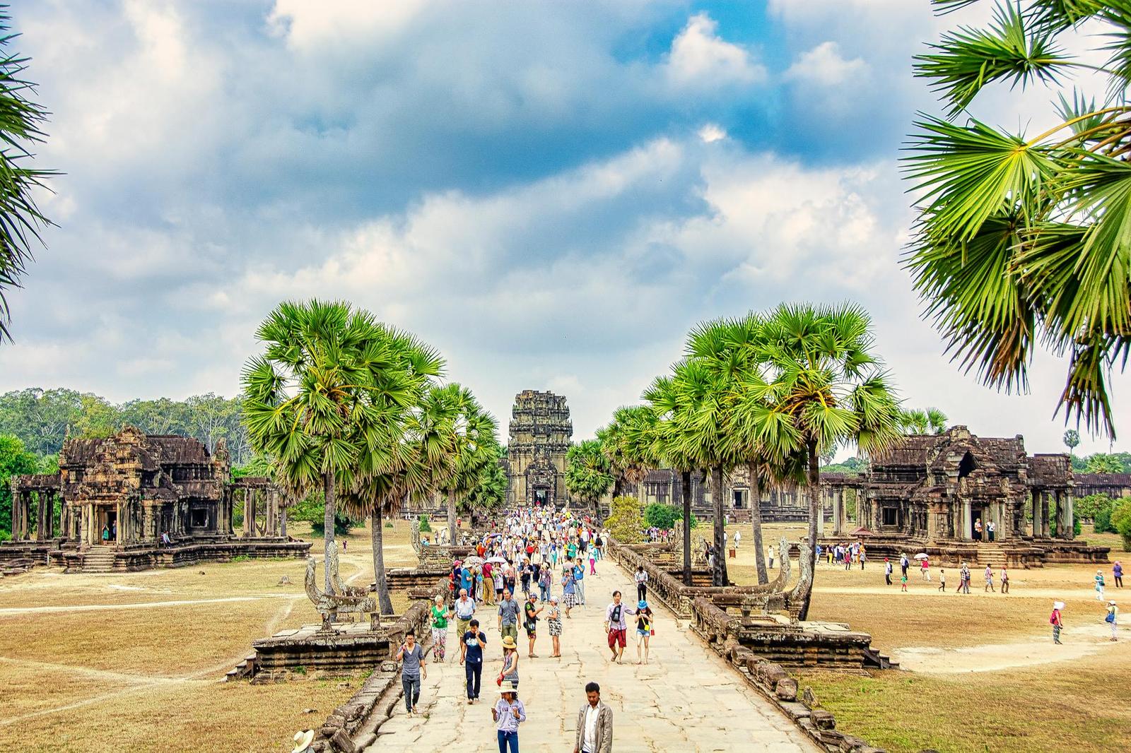 Siem Reap Departure on day 7, Vietnam + Cambodia