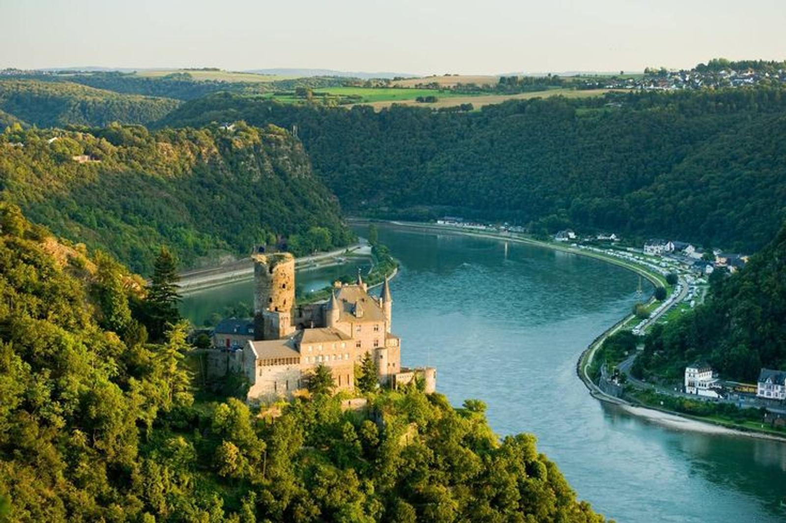 Rhine-valley castle cruise