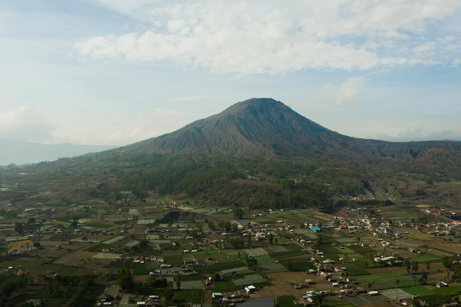 Batur smoking across — Ubud, Indonesia