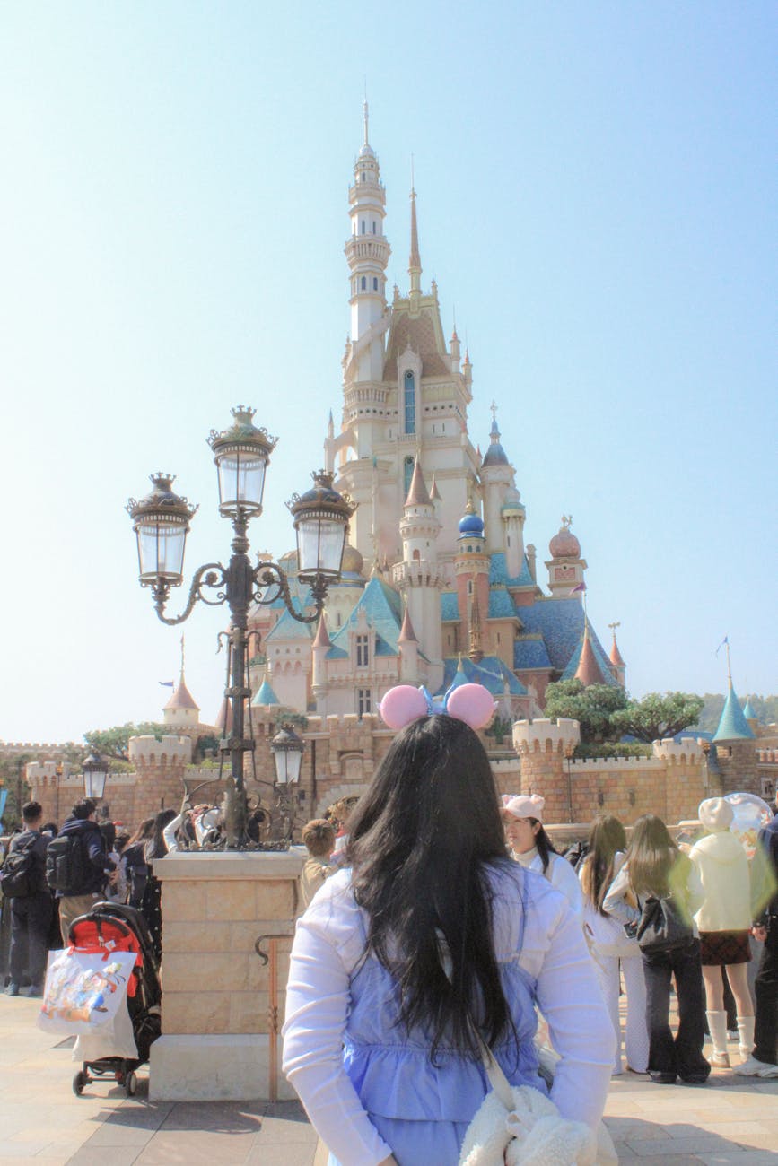 Full Tokyo Disneyland — Japan