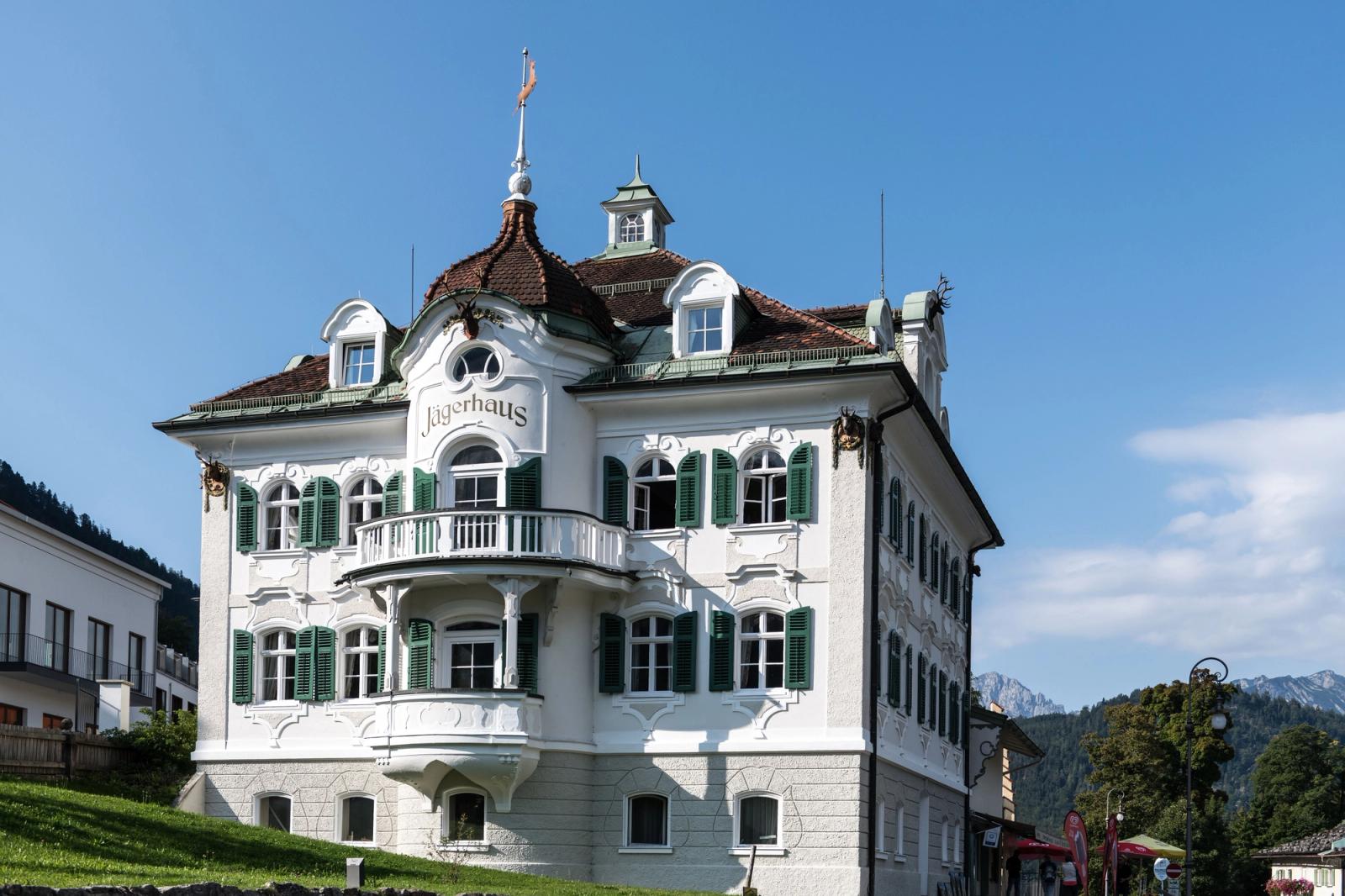 Elegant Jägerhaus hotel in Schwangau, Bavaria, showcasing classic Bavarian architecture