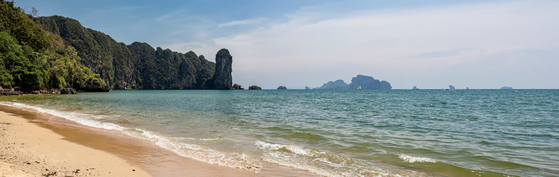 Half, Indonesia