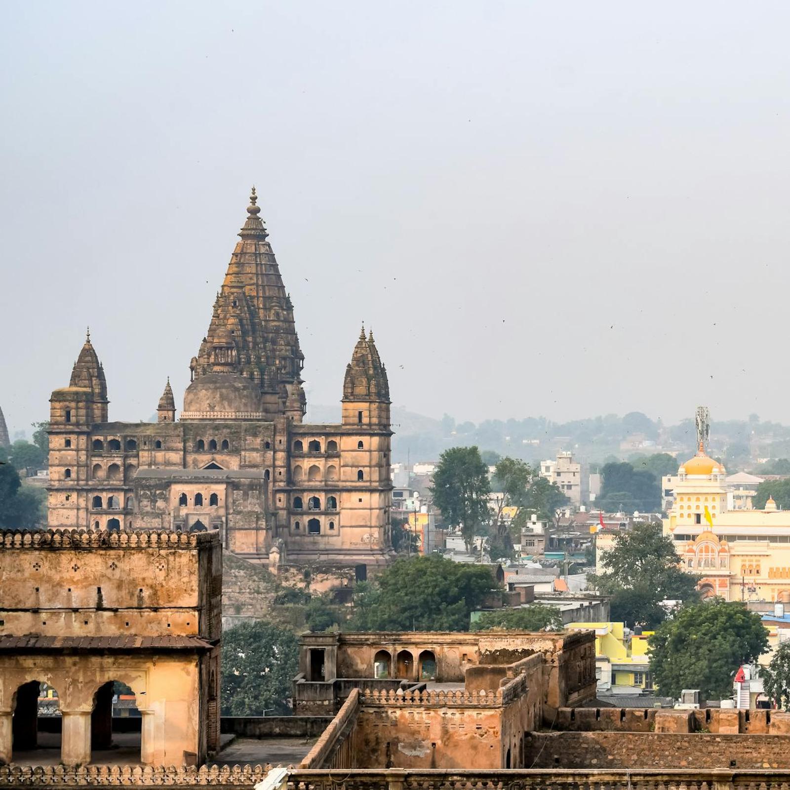 Scenic view of Chaturbhuj Temple and historic architecture in Orchha, India