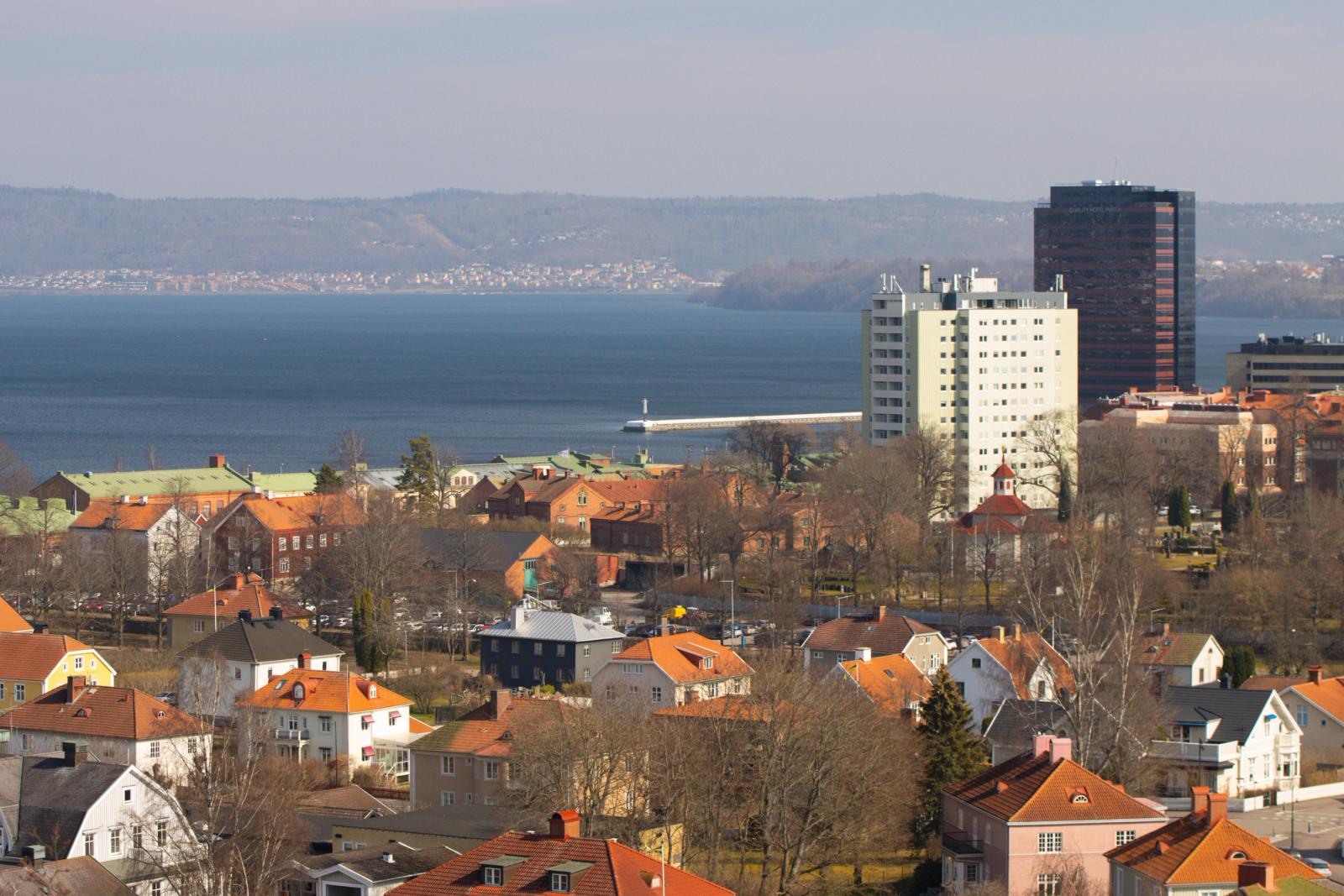 Beautiful panoramic view of Jönköping cityscape with Lake Vättern in the backdrop