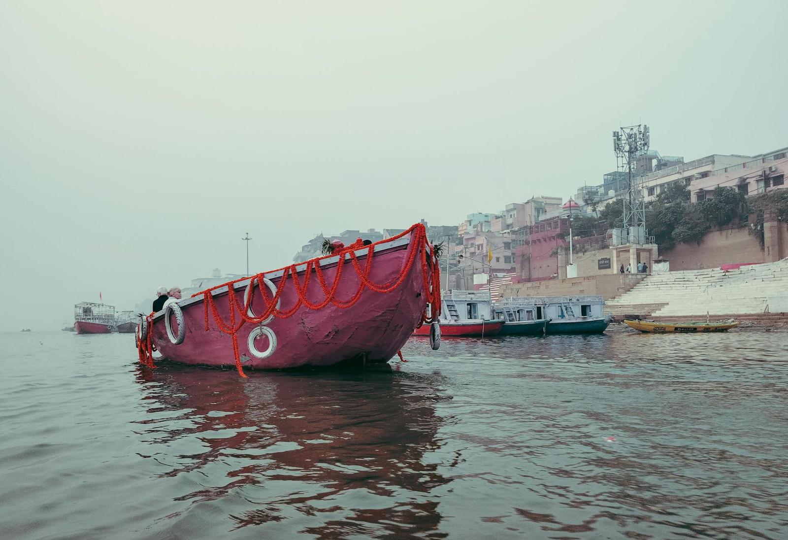 boat — Varanasi, India