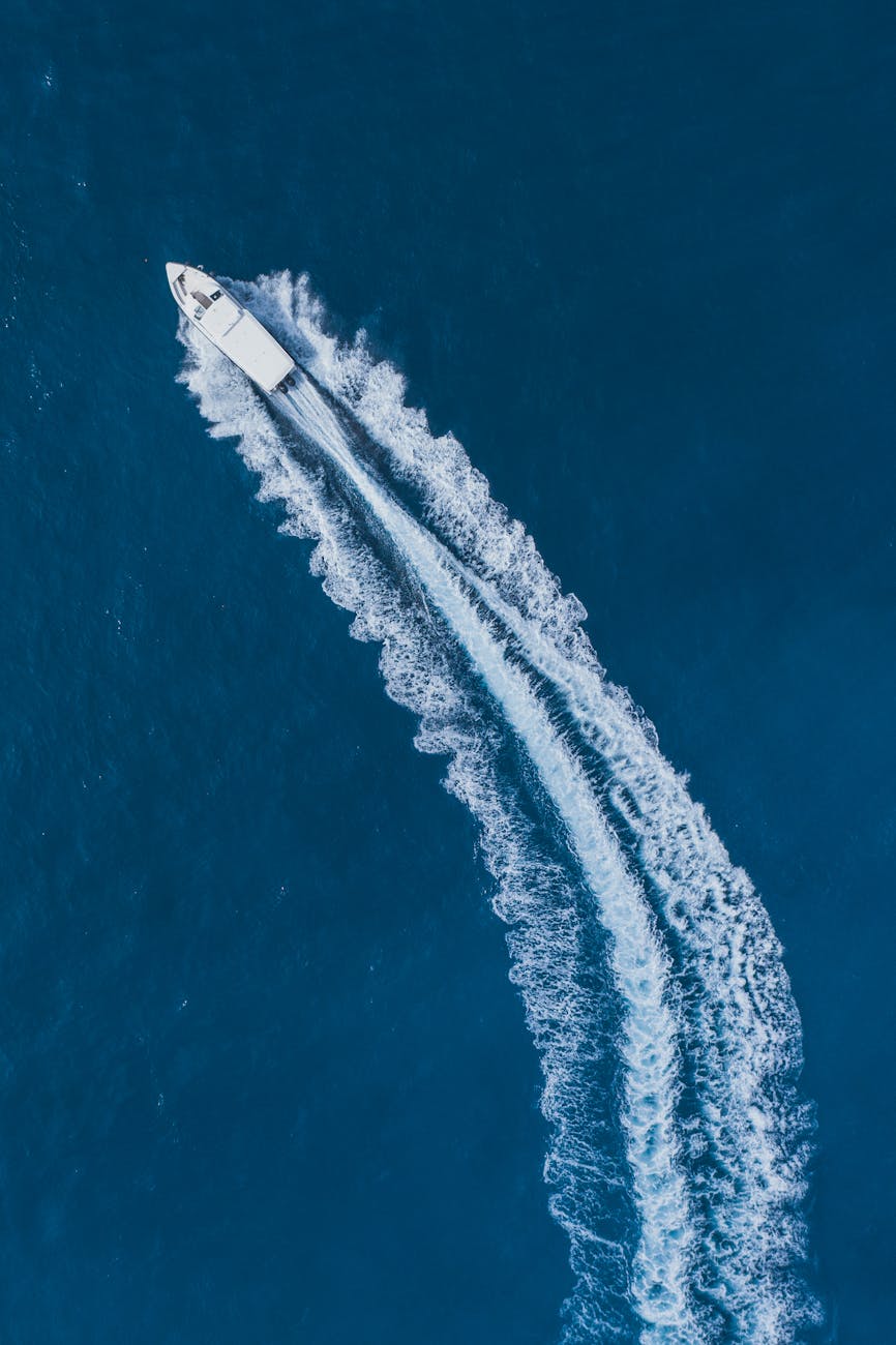 Speedboat — Maldives