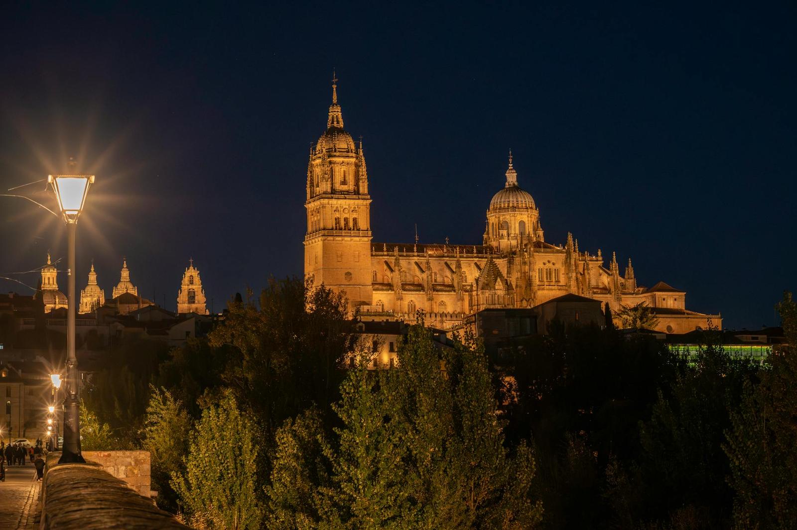 Salamanca architecture at night