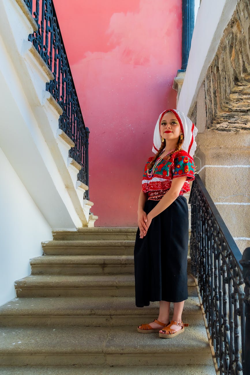 A portrait moment in Spain + Portugal
