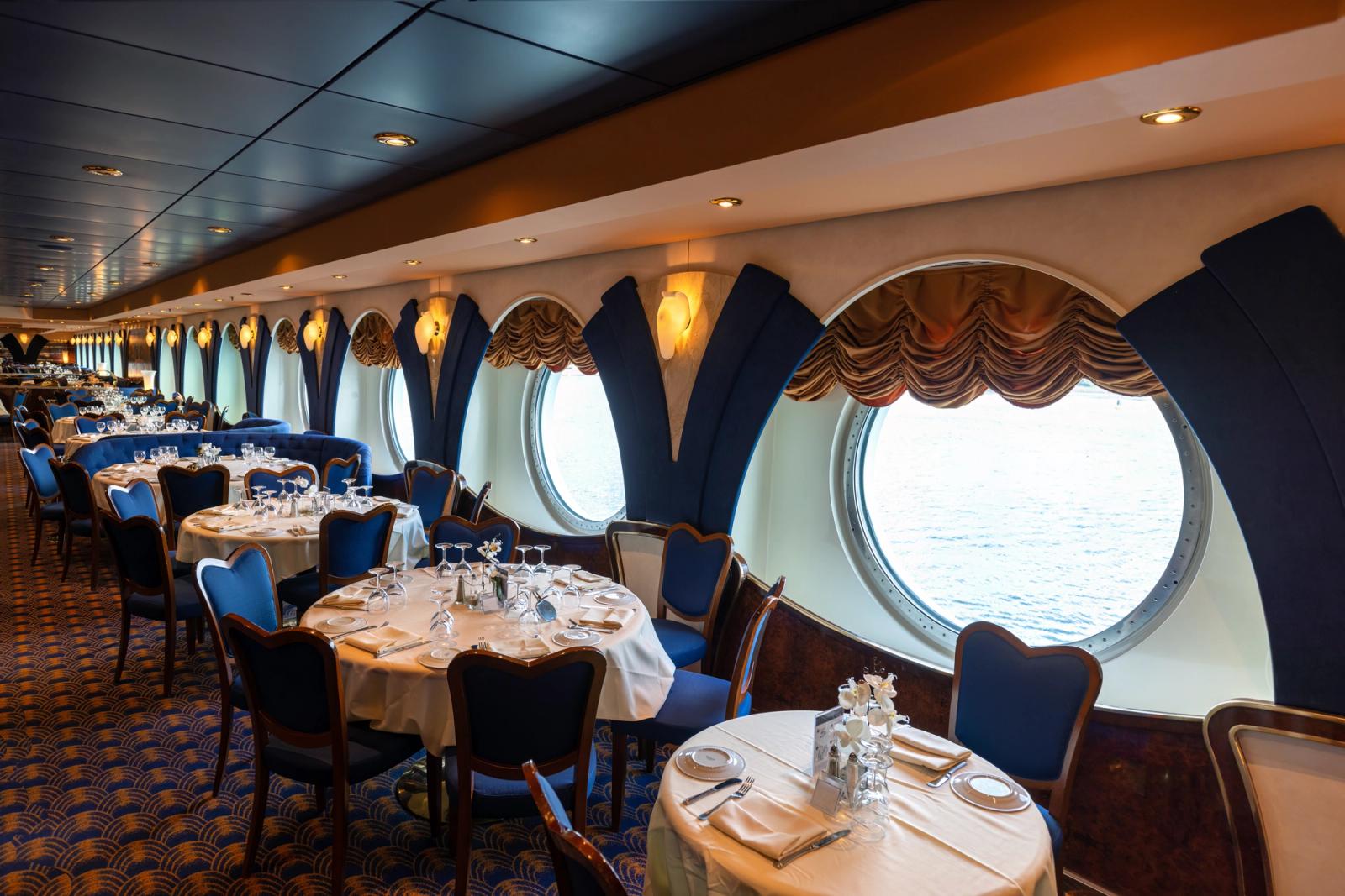 luxury cruise