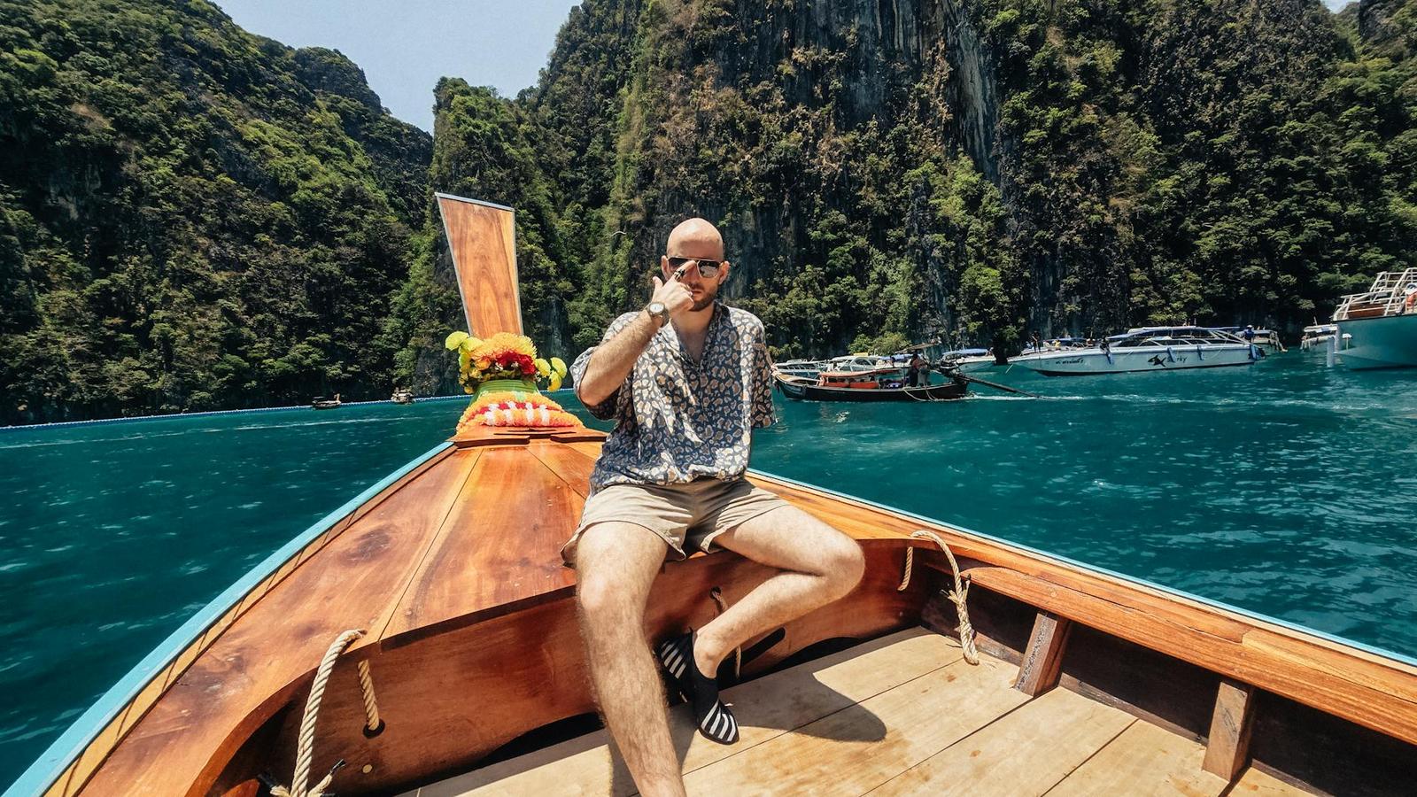 Phi Phi Island speedboat — Thailand